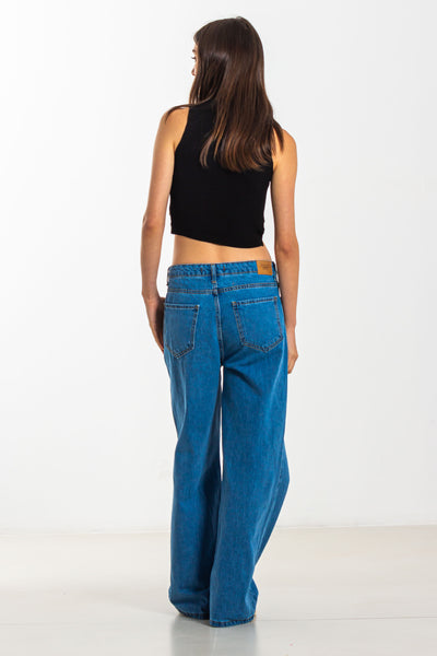 DETAILED CROP TOP