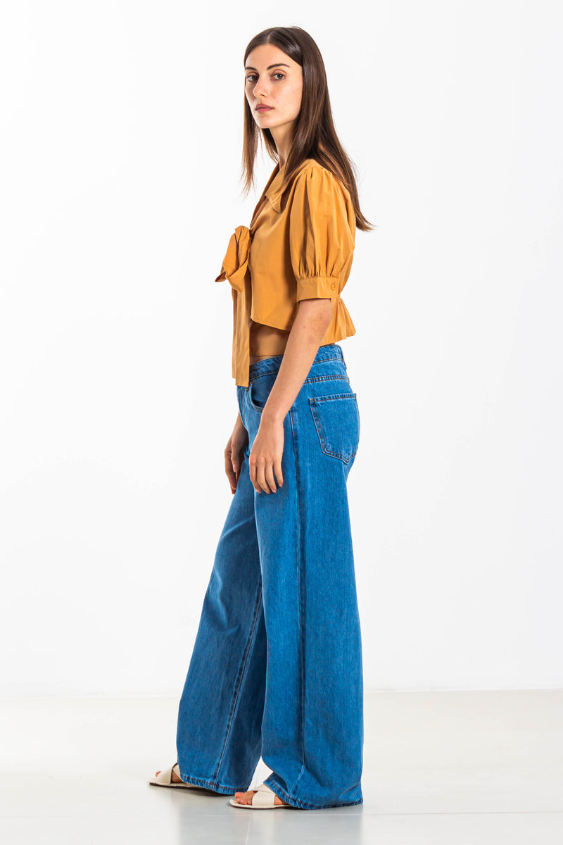 FRONT KNOT CROP TOP
