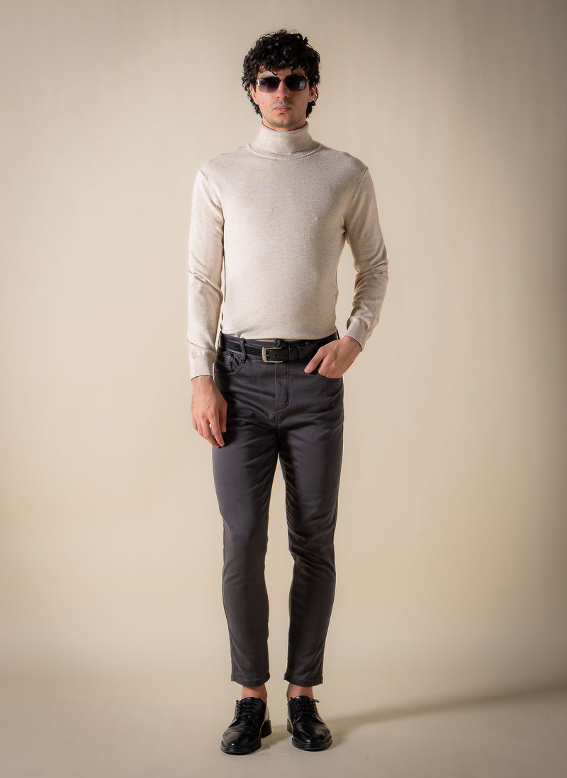 FINE KNIT TURTLE-NECK SWEATER