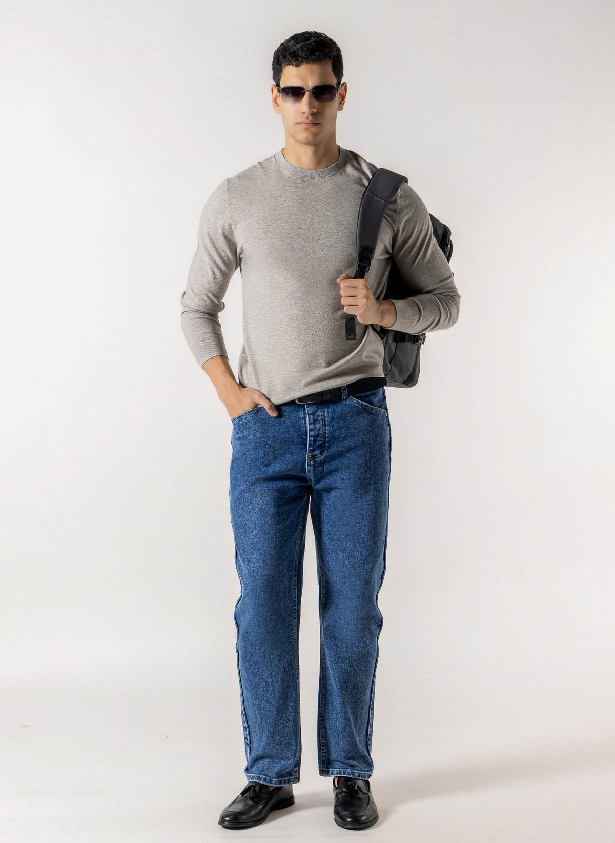 CASHMERE CREW NECK SWEATER