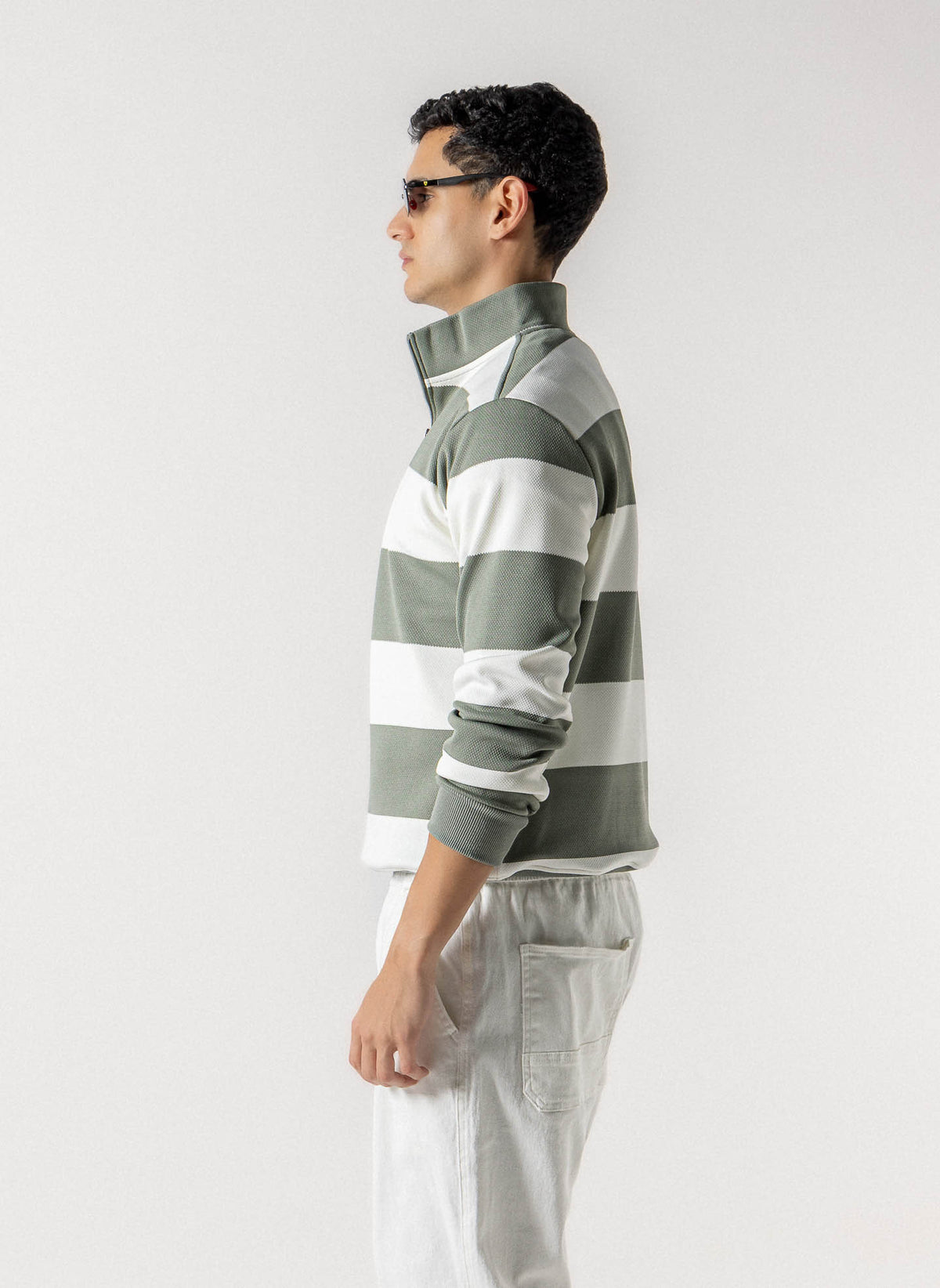 STRIPED HALF ZIP SWEATSHIRT