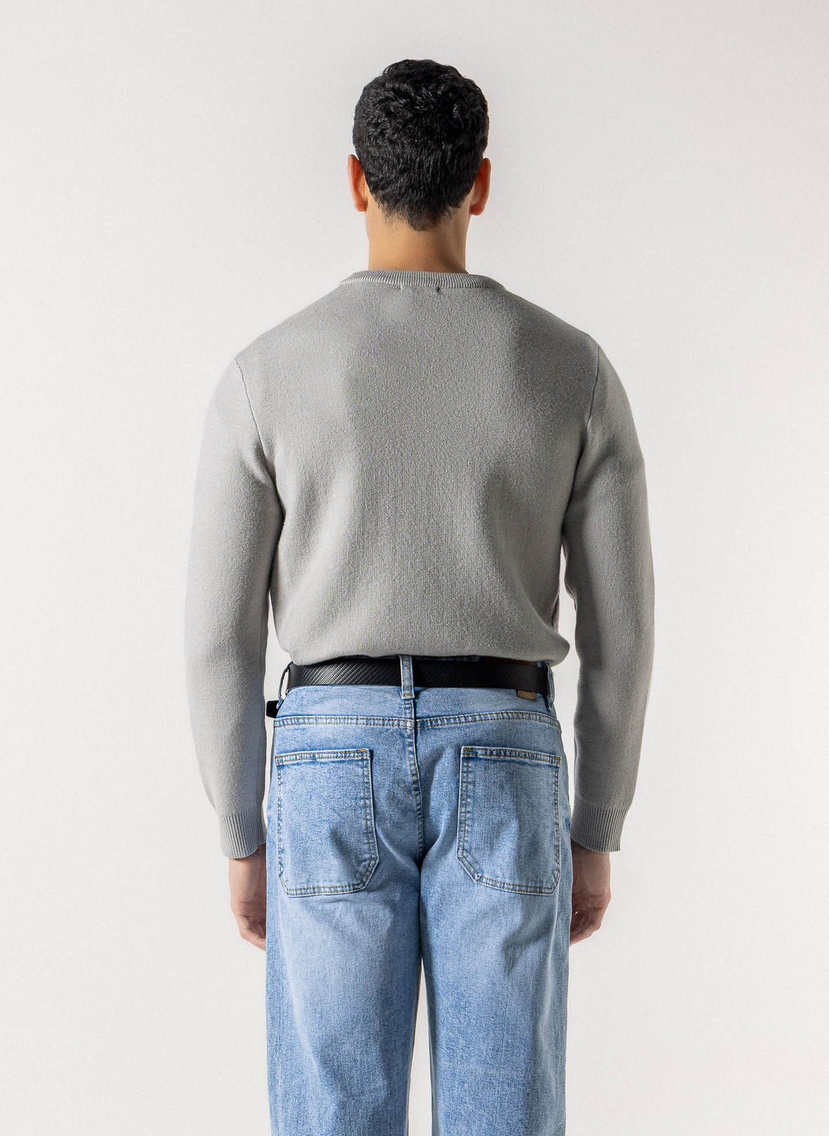 SOFT PLUSH CREW NECK SWEATER