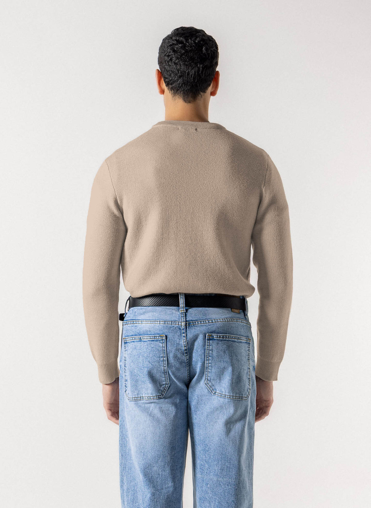 SOFT PLUSH CREW NECK SWEATER