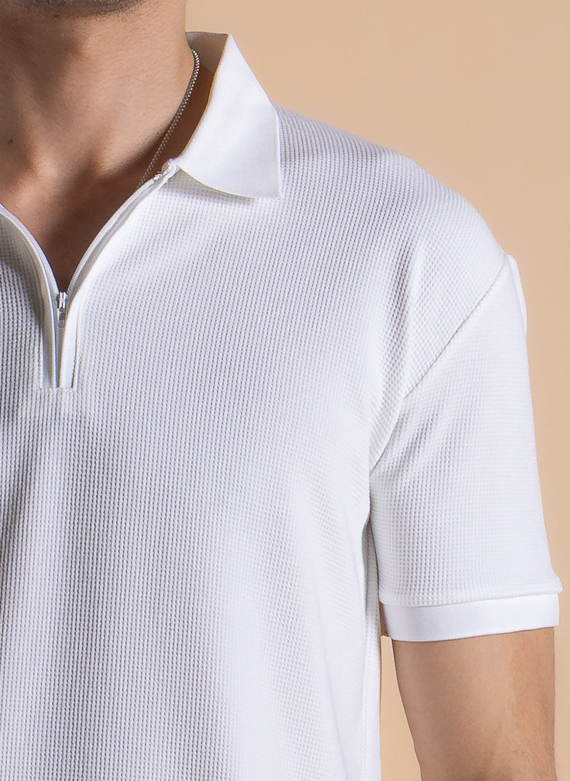 SLIM ZIPPER DETAIL POLO SHIRT