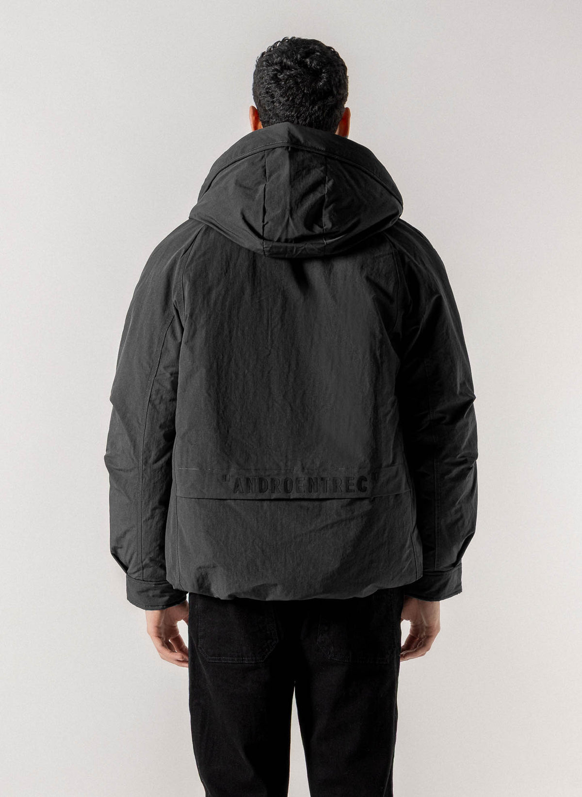 TECHNICAL ZIP PARKA