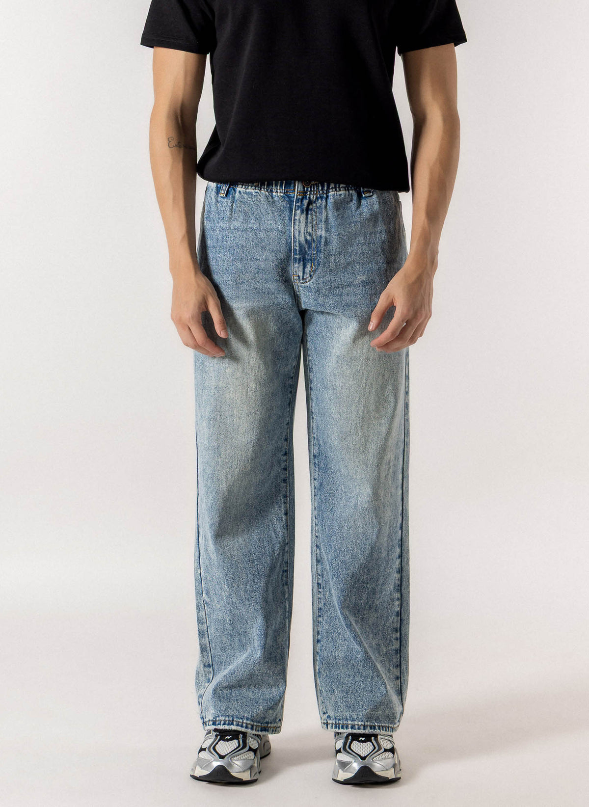 WIDE LEG COMFORT JEANS