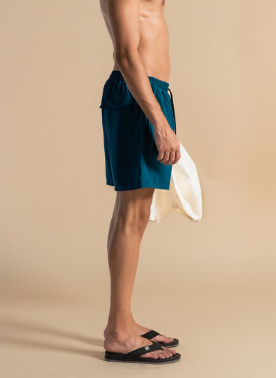 DETAILED SWIMMING SHORTS