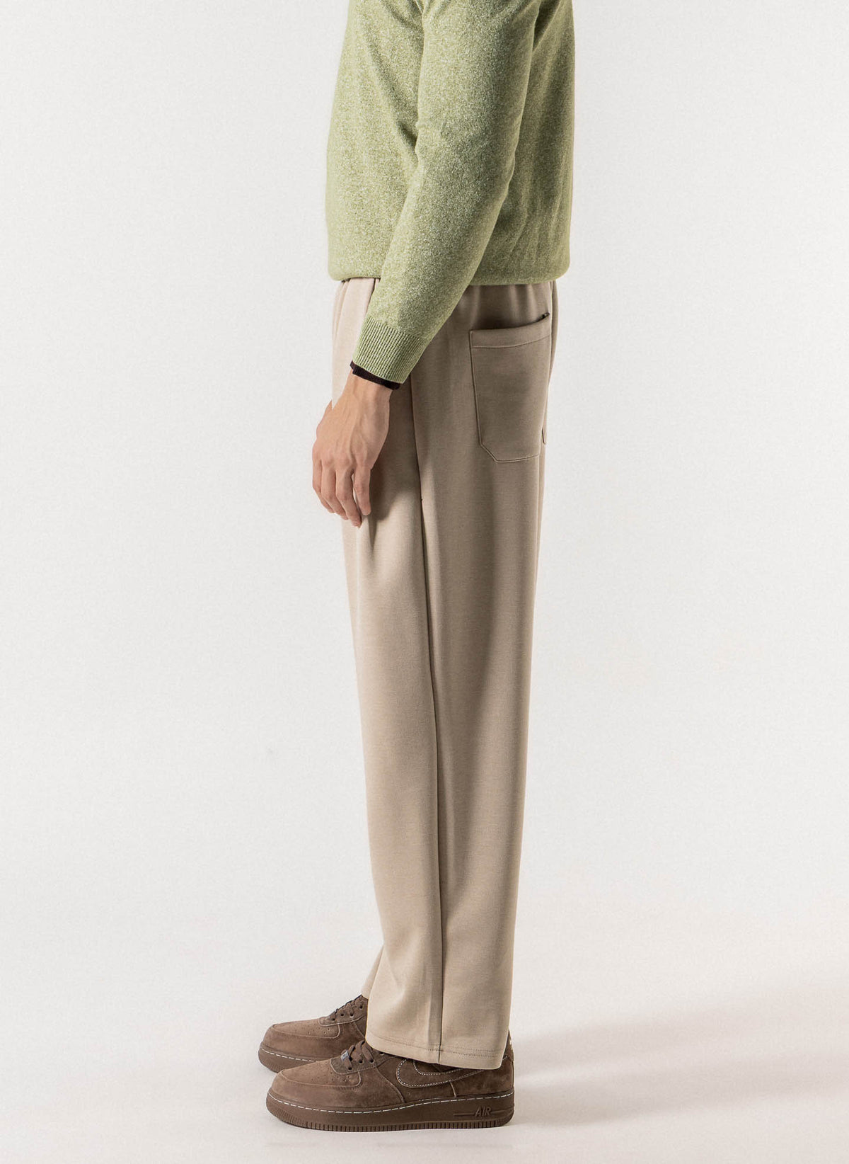 SOFT PLEATED JOGGERS