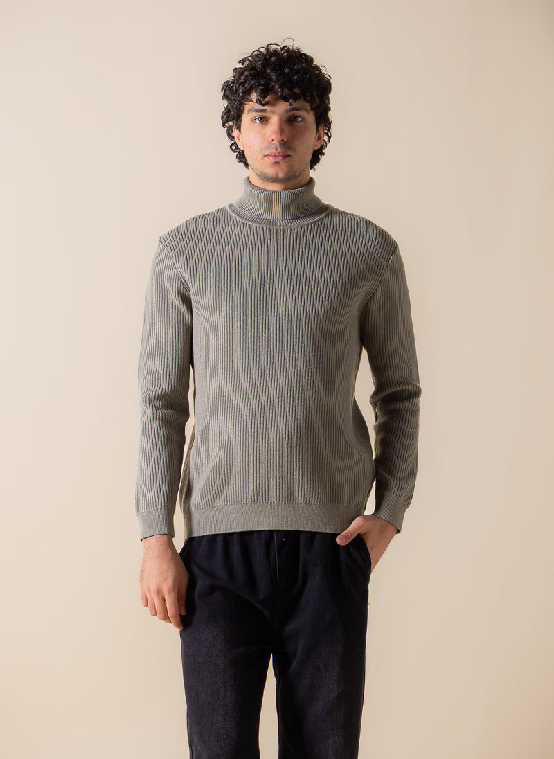 RIBBED HIGH-NECK SWEATER