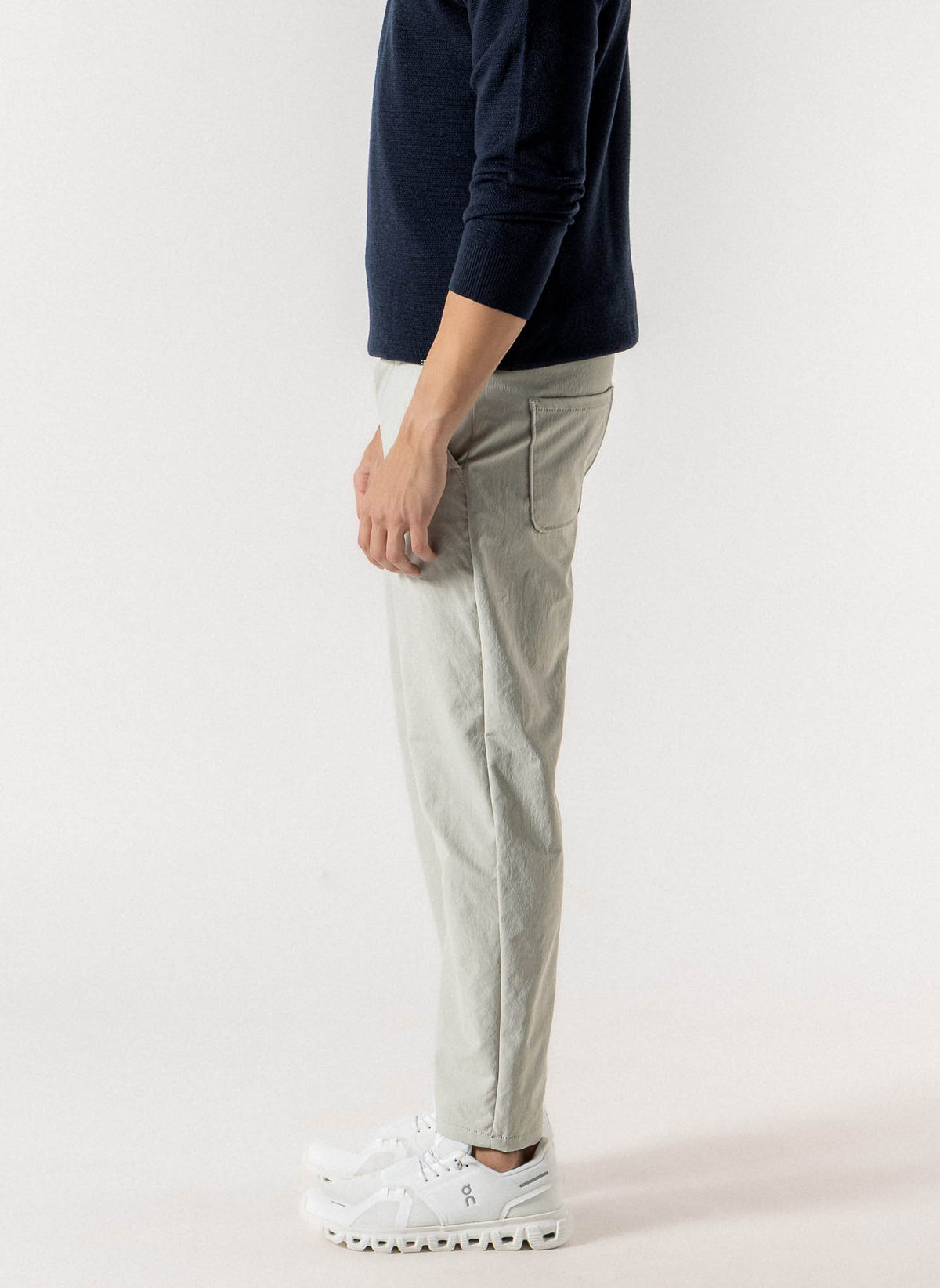 RELAXED TAILORED CHINOS