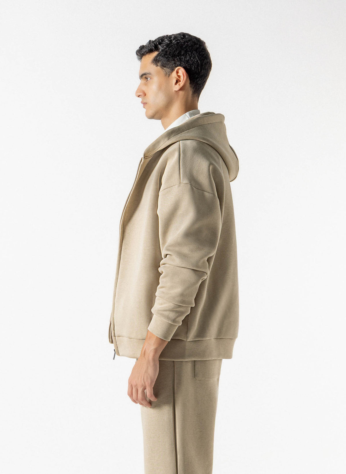 ZIP-UP SOFT TECHNICAL HOODIE