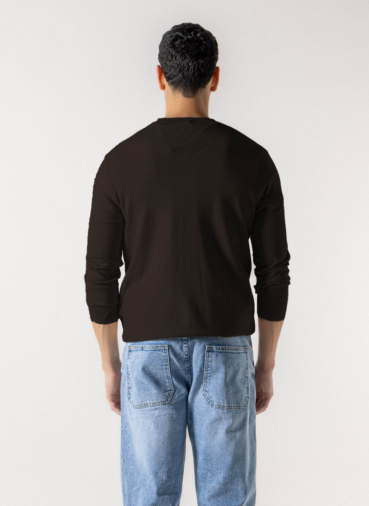 FINE KNIT HENLEY SWEATER