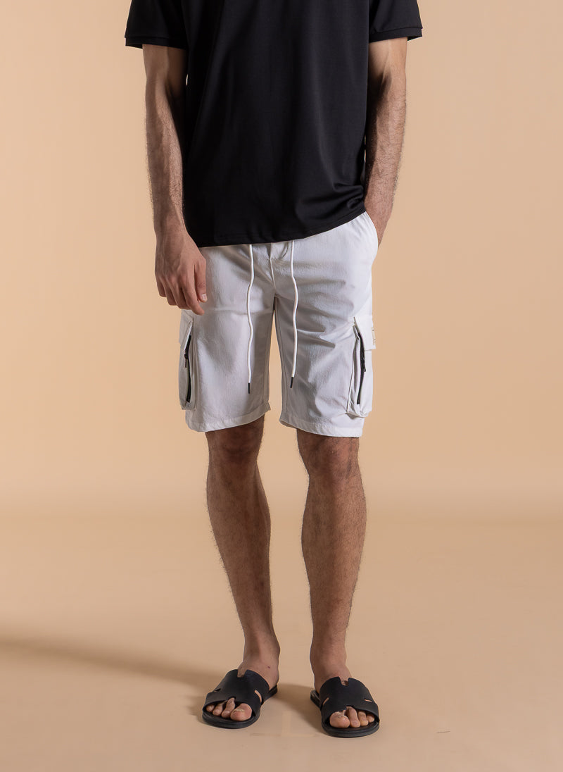 DETAILED CARGO SHORTS
