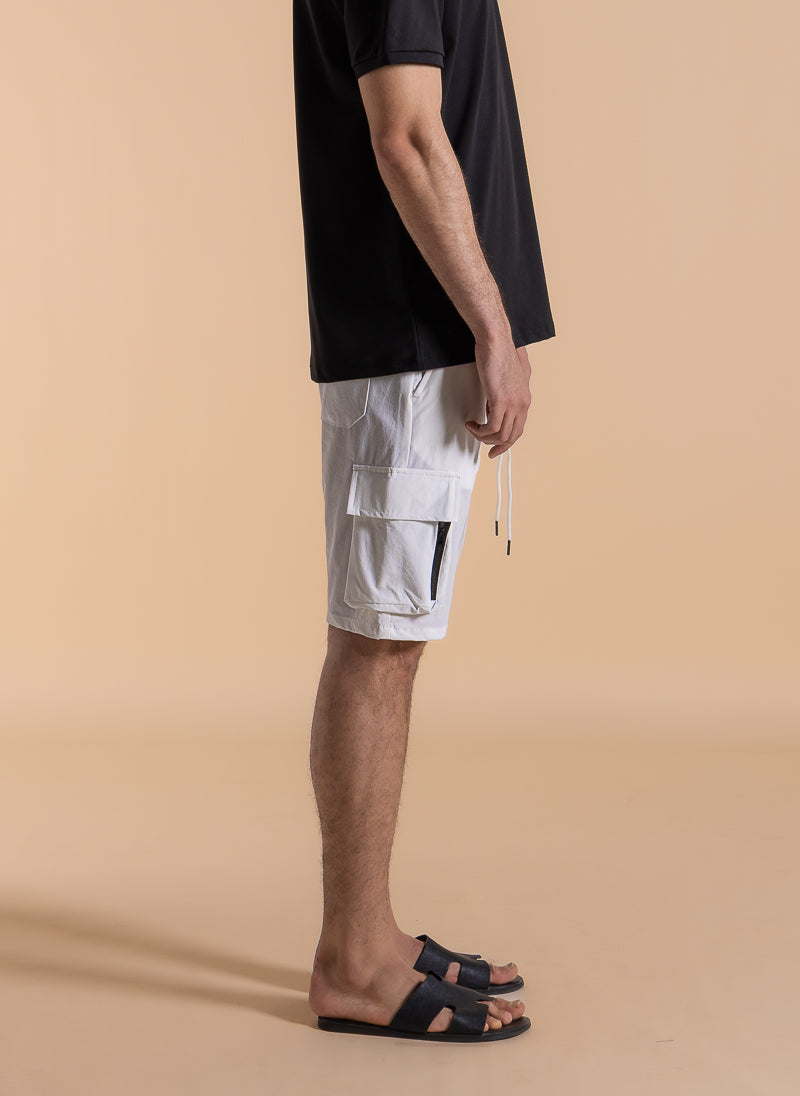 DETAILED CARGO SHORTS