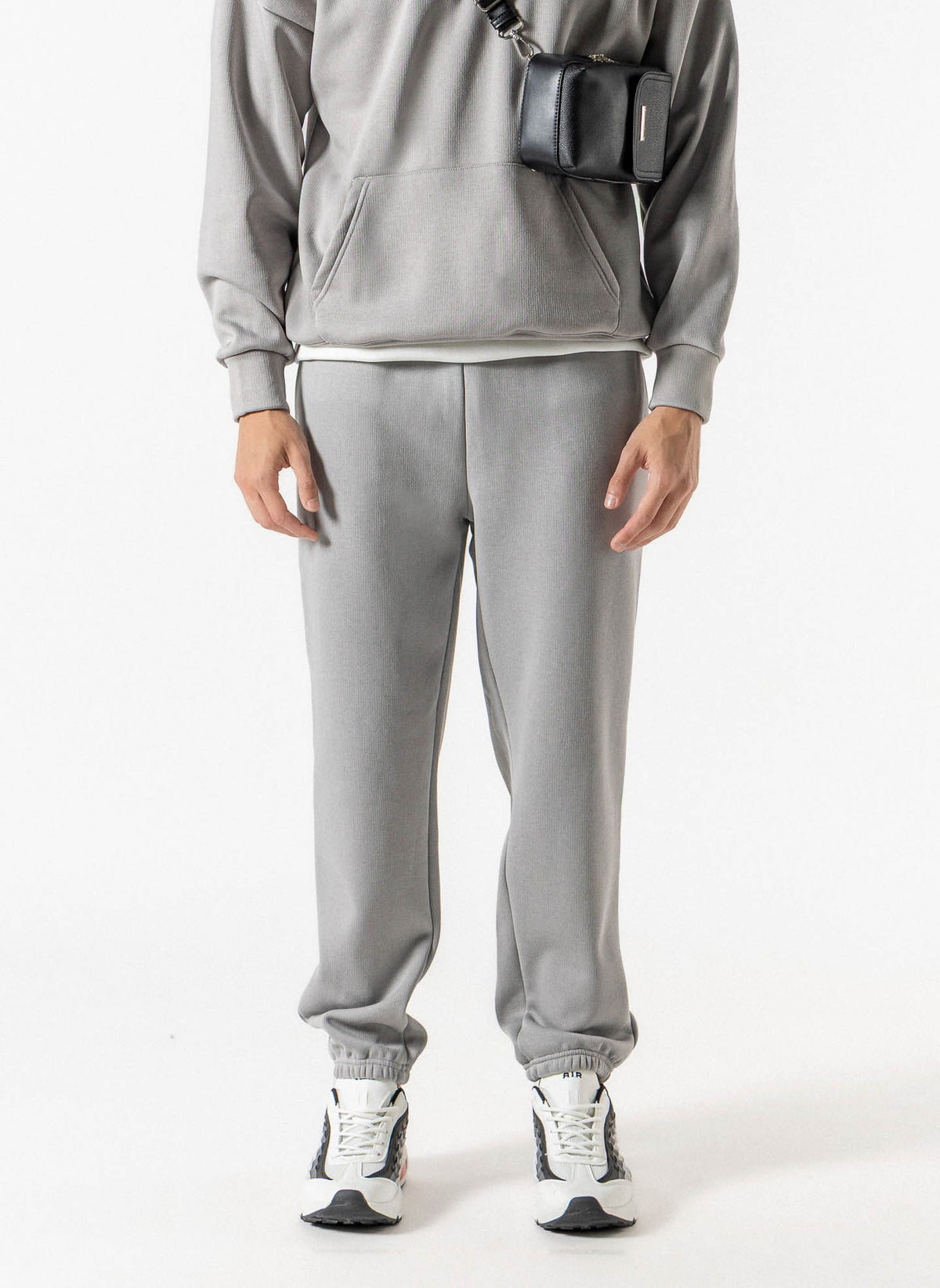 HEAVYWEIGHT FLEECE SLIM JOGGERS
