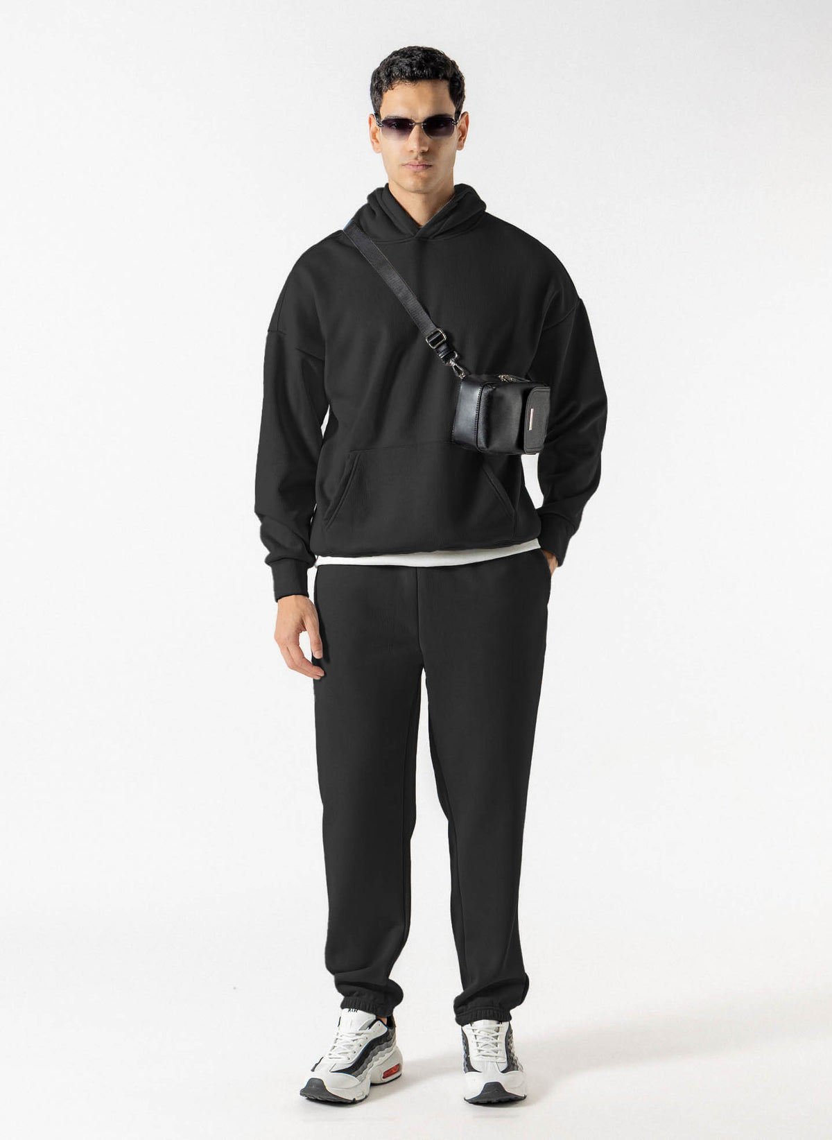 HEAVYWEIGHT FLEECE SLIM JOGGERS
