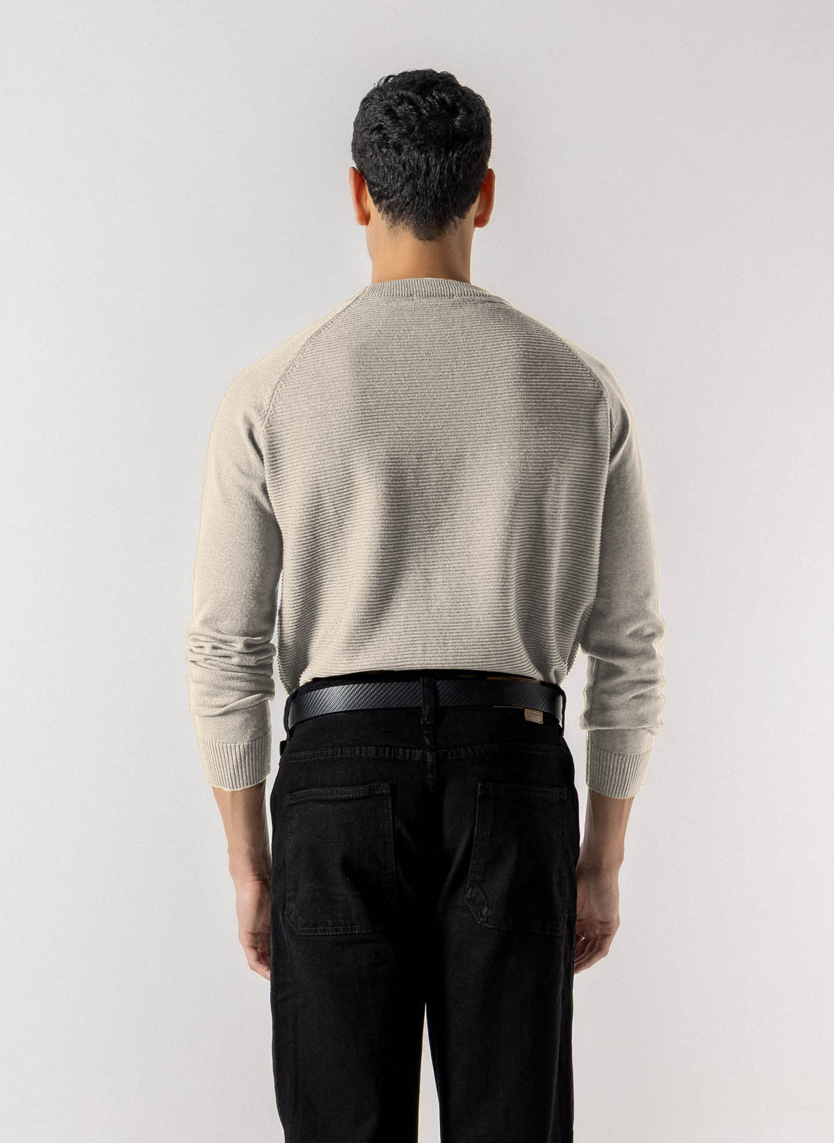 HORIZONTAL RIBBED CREW NECK SWEATER