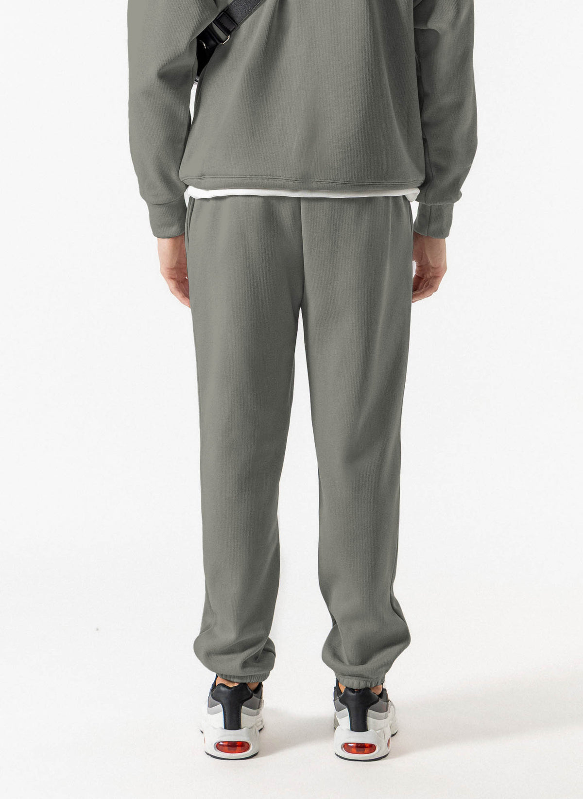 HEAVYWEIGHT FLEECE SLIM JOGGERS