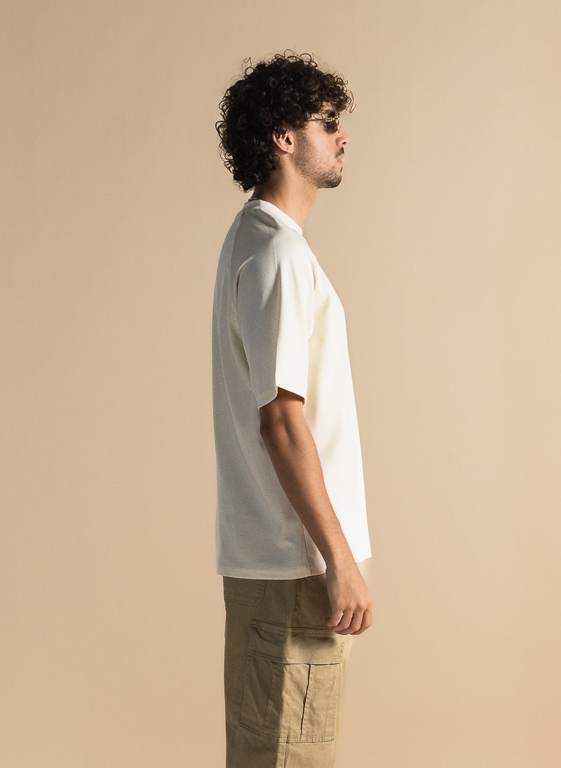 DETAILED TEXTURED T-SHIRT