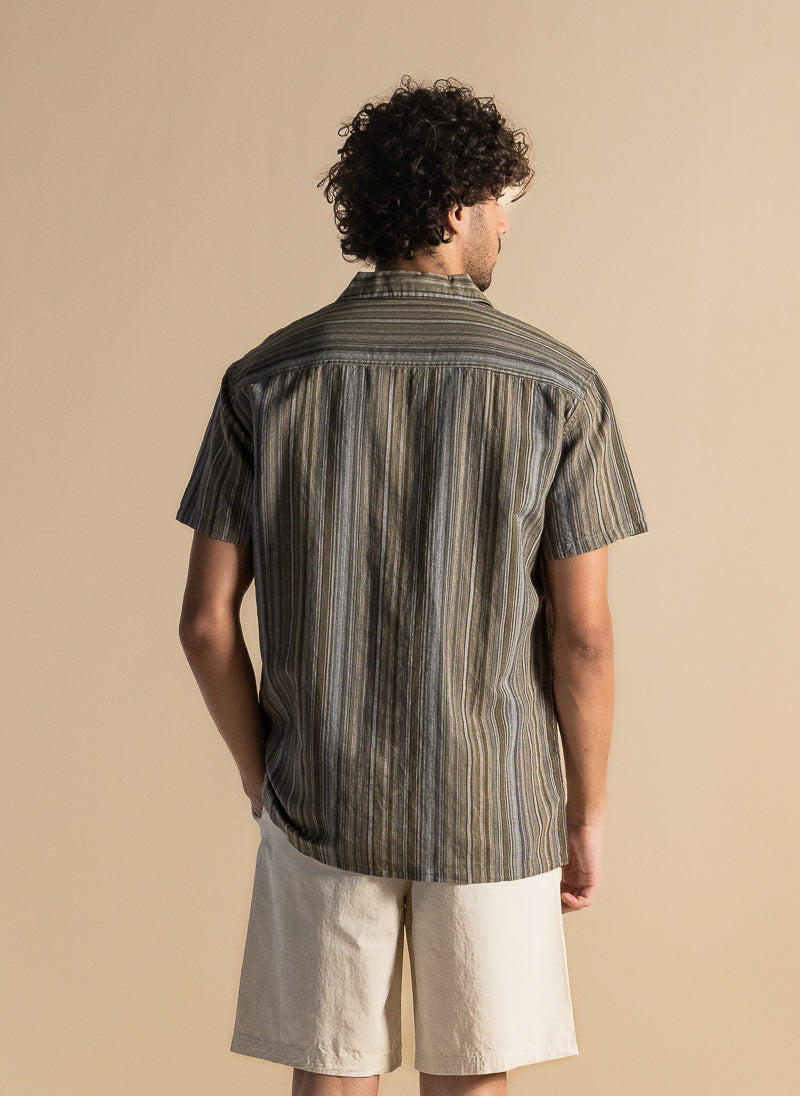 TEXTURED COMFORT SHIRT