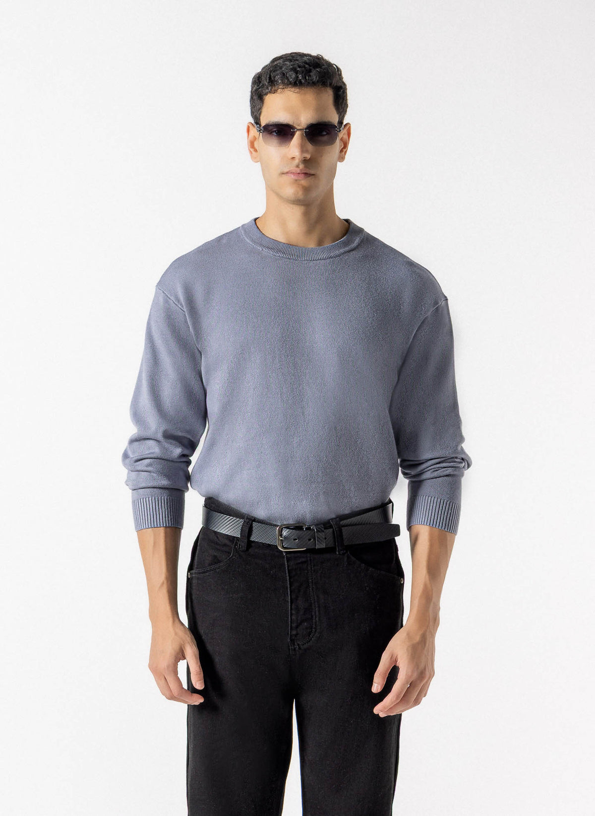 CLASSIC CREWNECK KNIT SWEATER