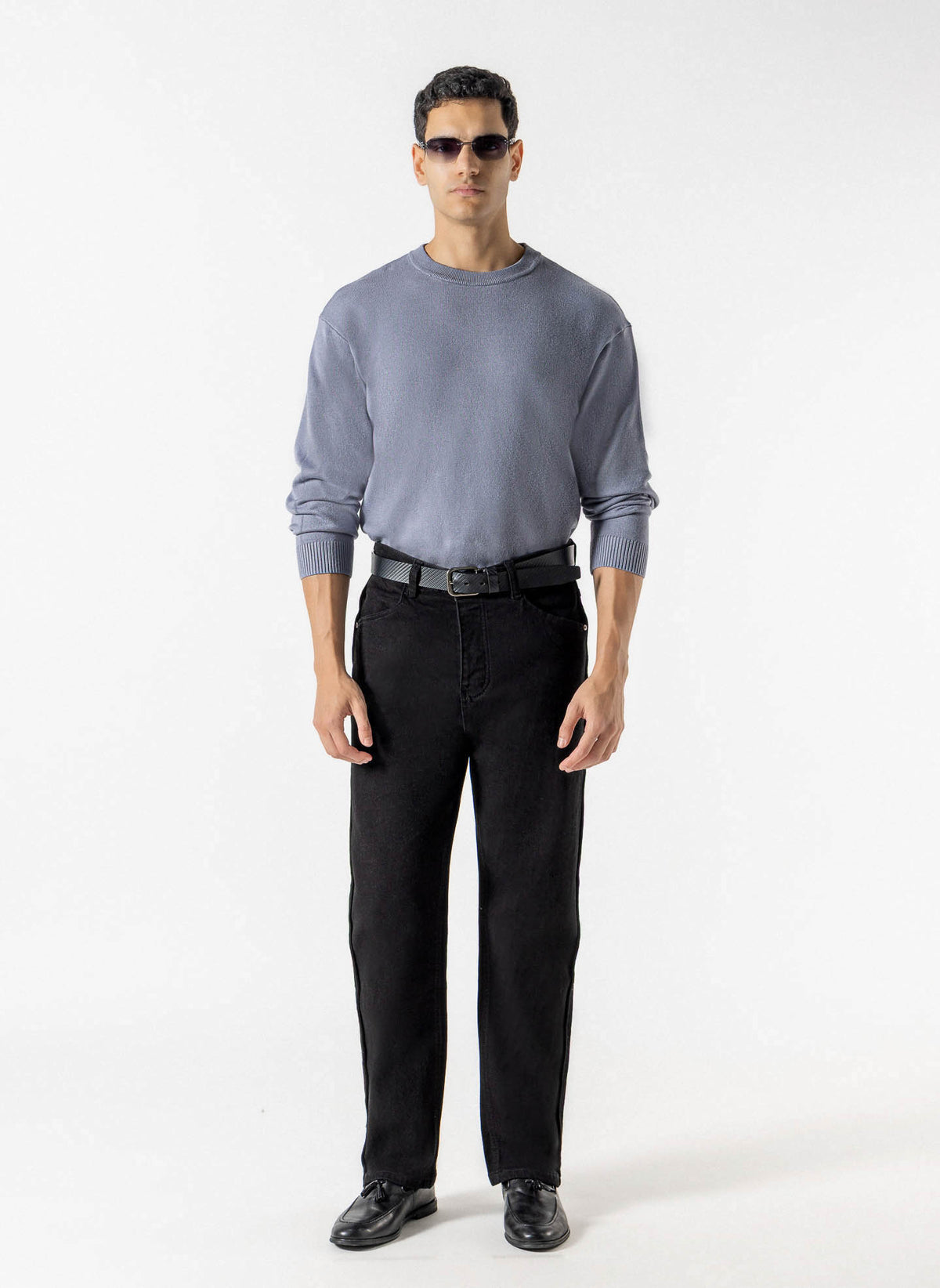 CLASSIC CREWNECK KNIT SWEATER