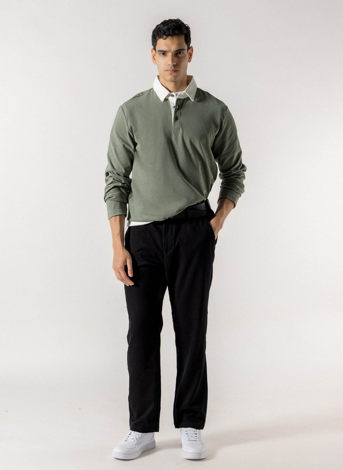 CONTRAST COLLAR POLO SHIRT