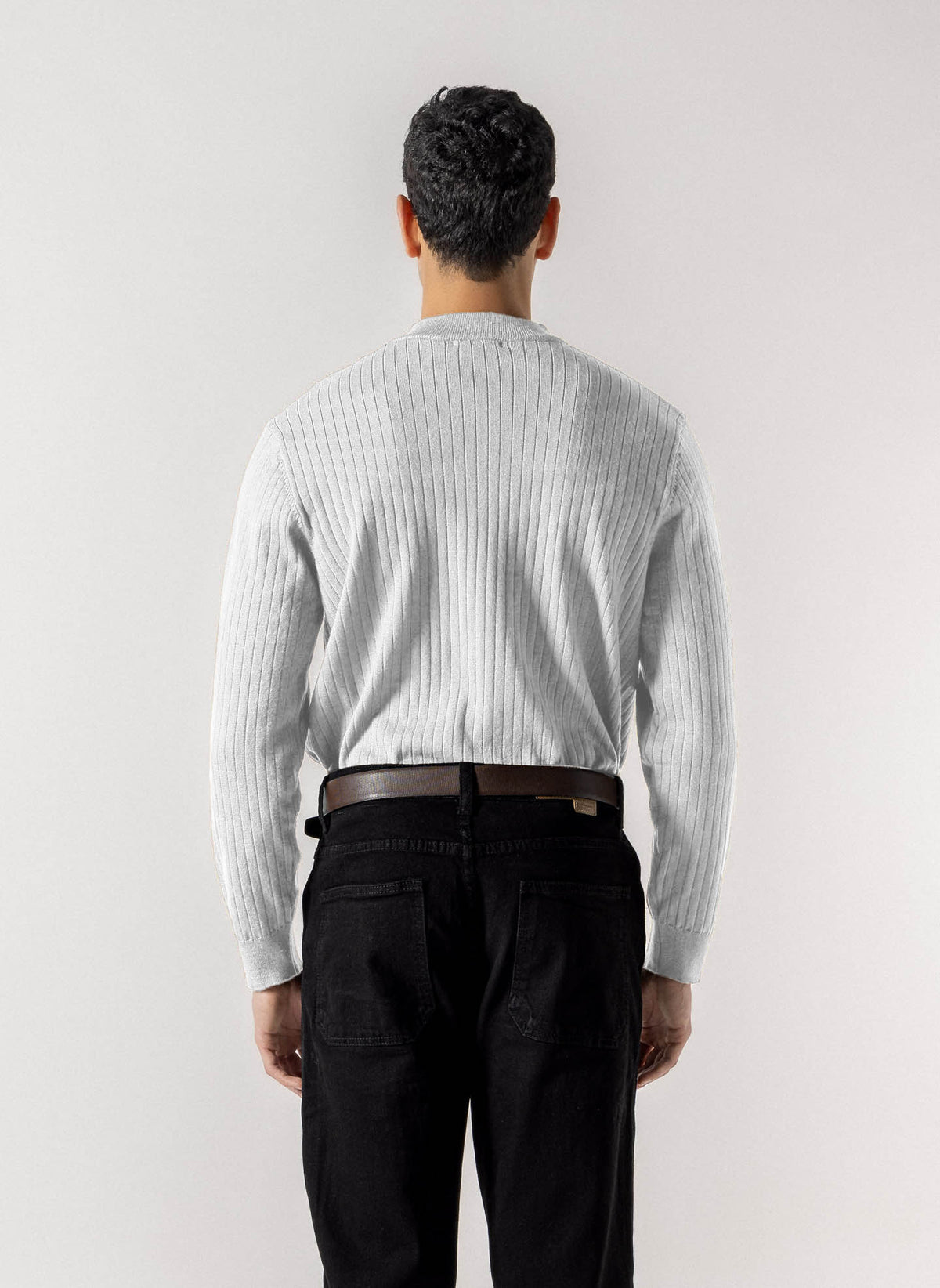 RIBBED MOCK NECK SWEATER