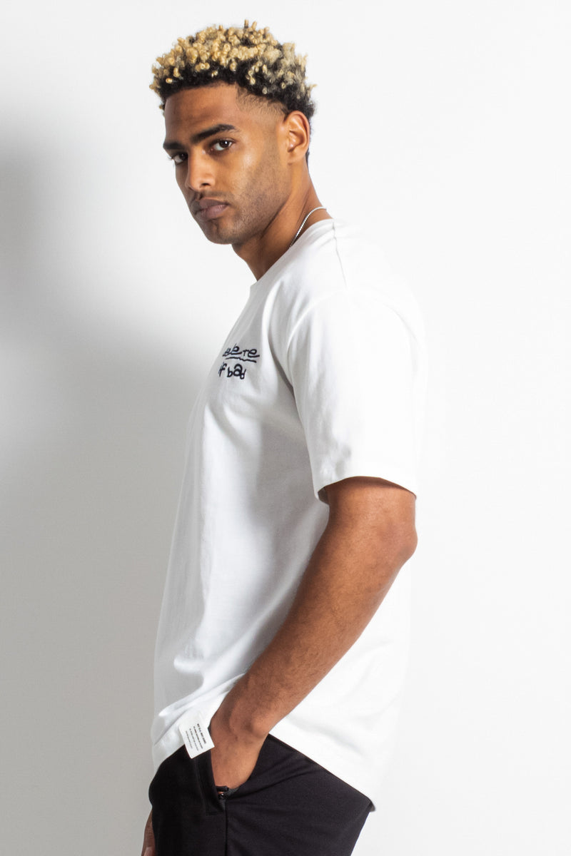 T-SHIRT WITH CONTRAST EMBROIDERY