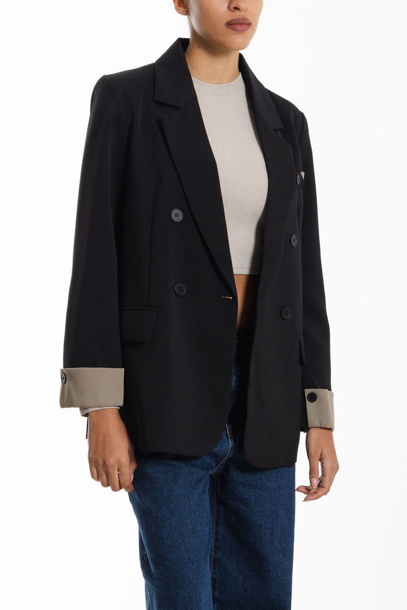 DETAILED OVERSIZED BLAZER