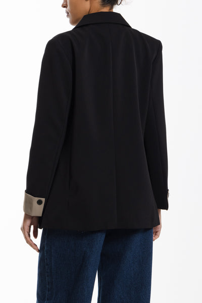 DETAILED OVERSIZED BLAZER