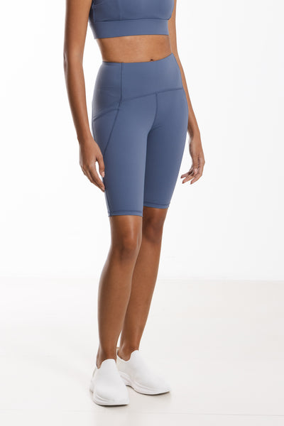 Pocket High-Rise Short 11"