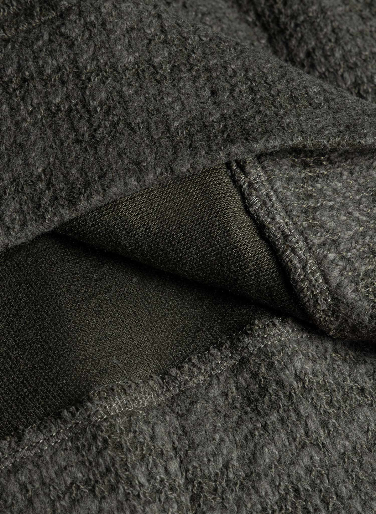 TEXTUREDE KNIT HOODIE