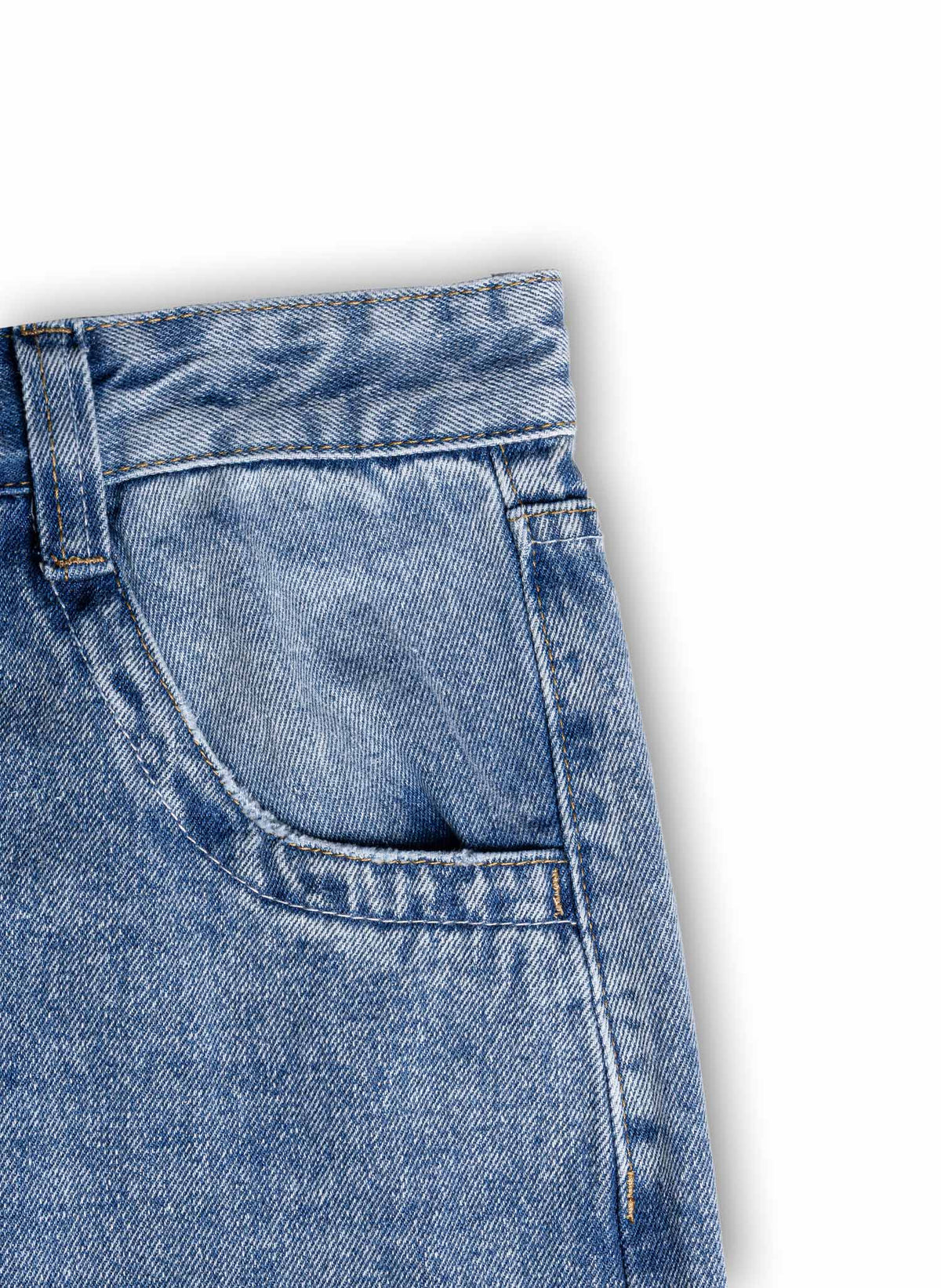 COMFORT WIDE LEG CARGO JEANS