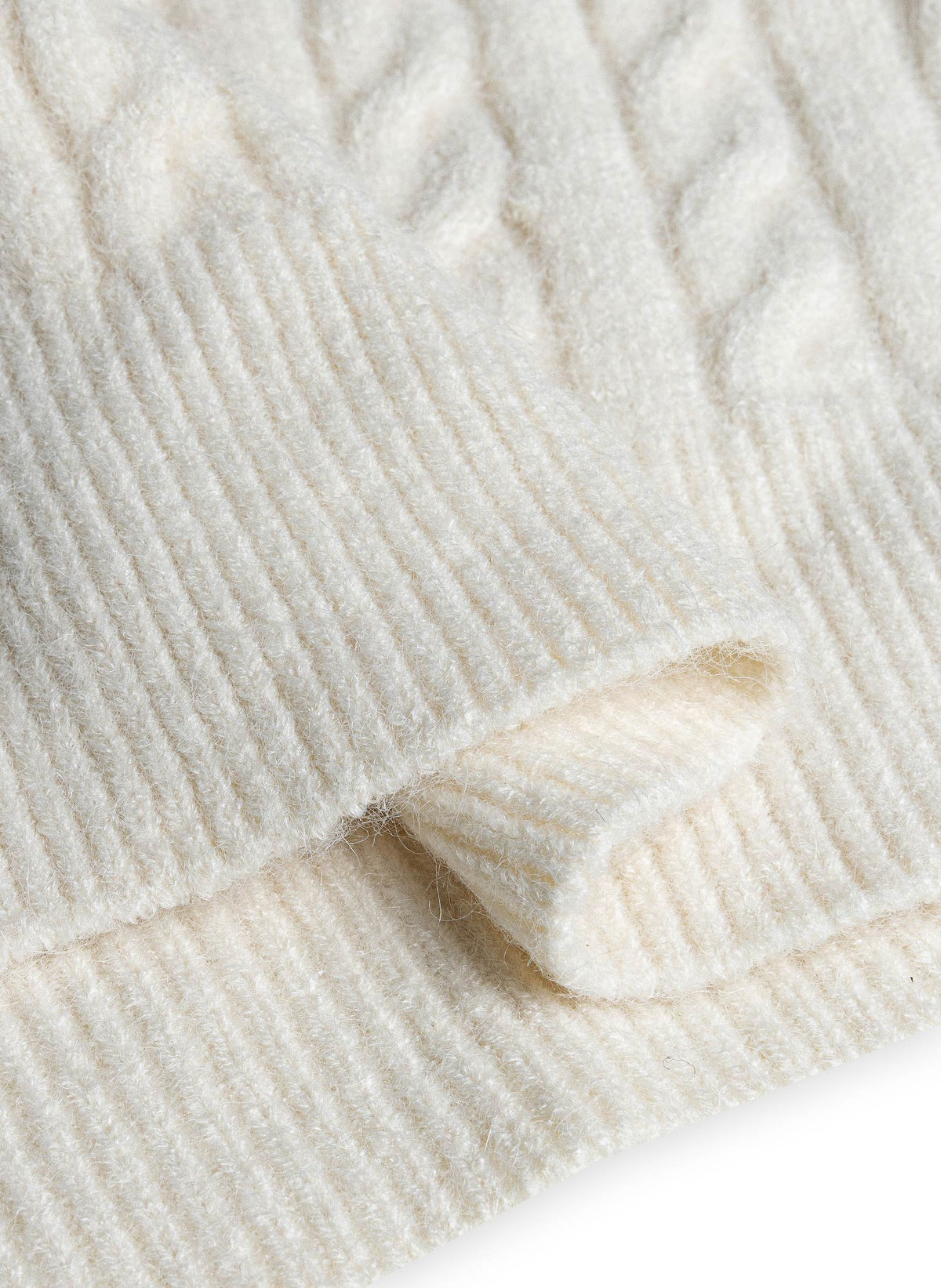 CABLE-KNIT ZIP SWEATER JACKET