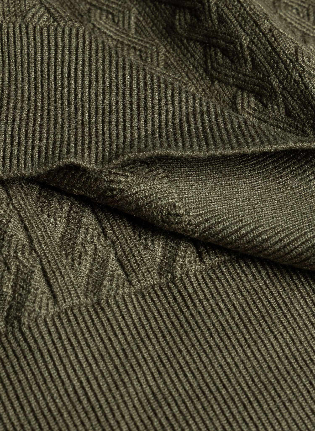 CABLE KNIT POLO SWEATER