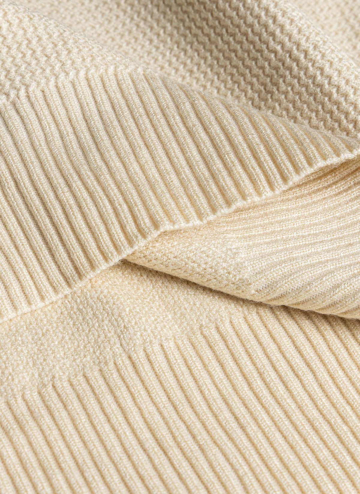 POLO WAFFLE KNIT SWEATER