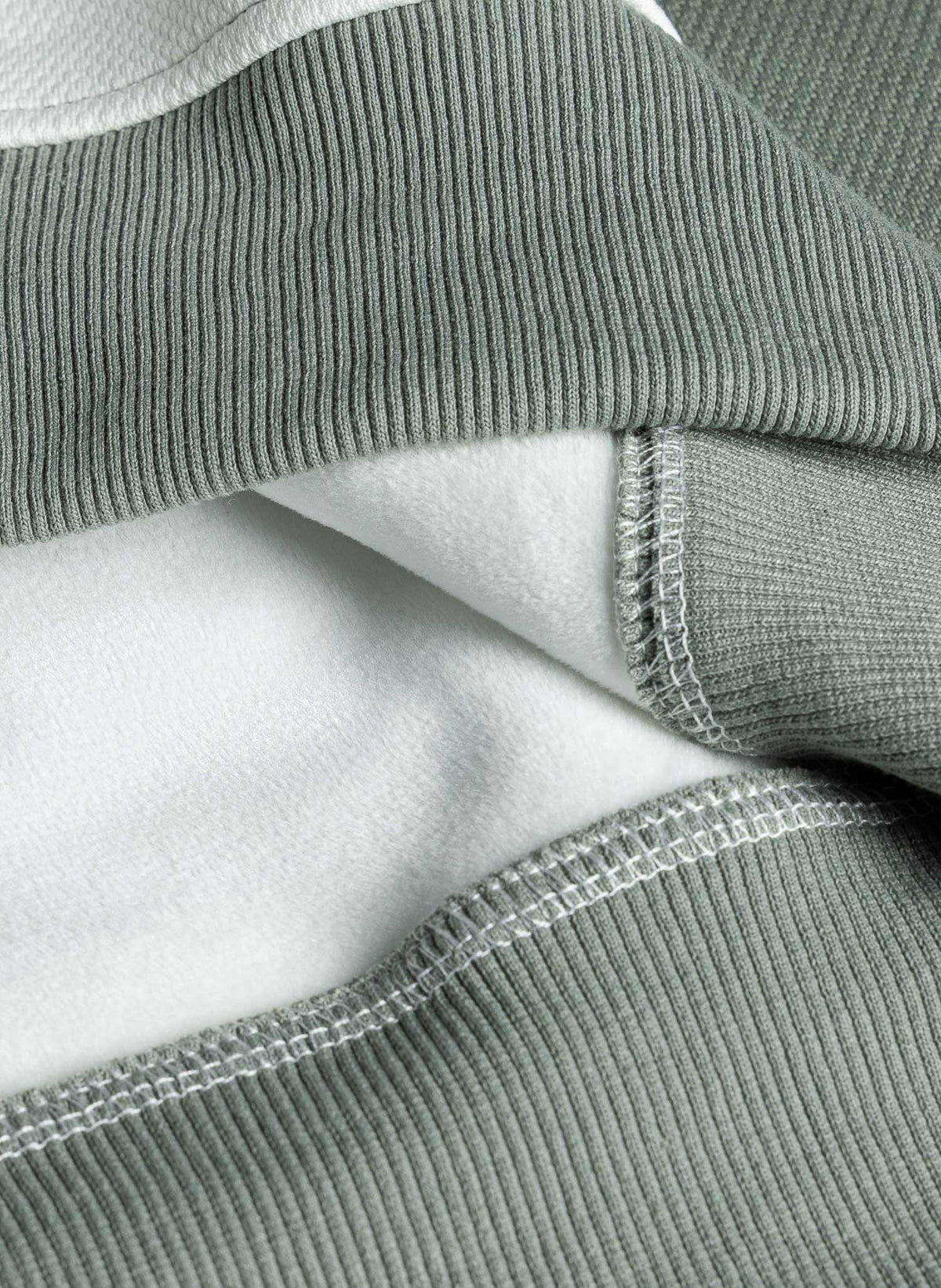 STRIPED HALF ZIP SWEATSHIRT