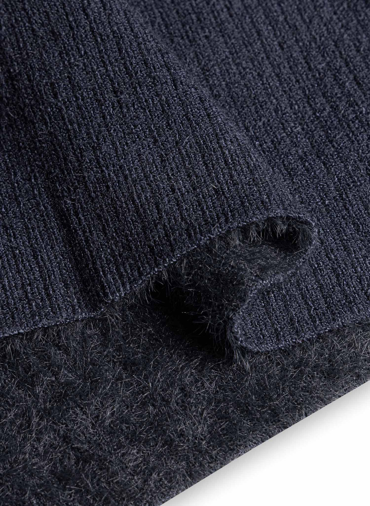 FINE KNIT MOCK NECK SWEATER