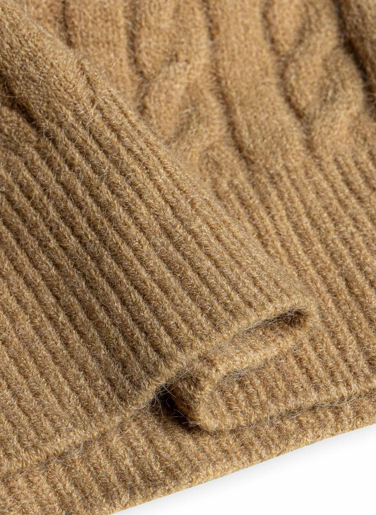 CABLE-KNIT ZIP SWEATER JACKET