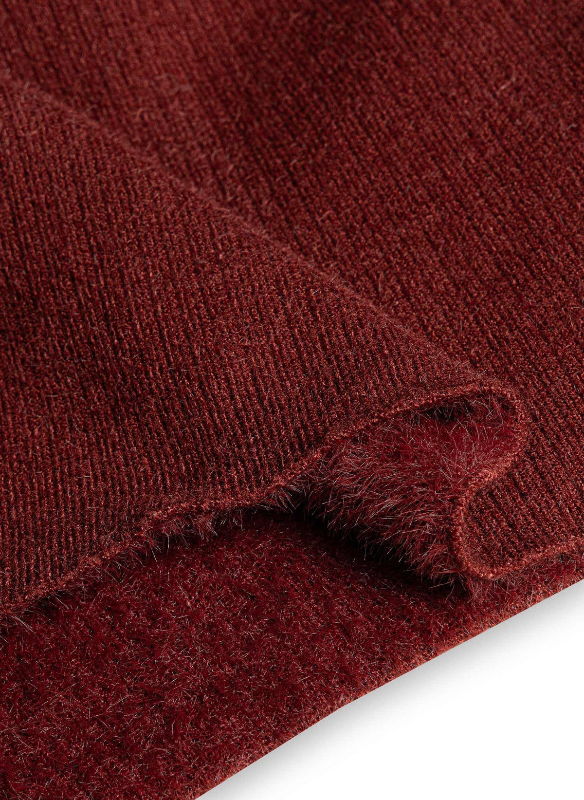 FINE KNIT MOCK NECK SWEATER