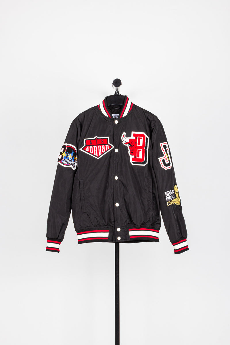 CHICAGO BULLS BOMBER JACKET