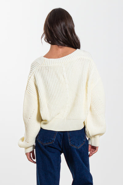 KNIT CROPPED CARDIGAN
