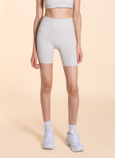 DETAILED SOFT SHORTS