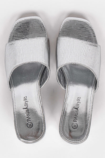 SHINY HEELED SANDALS