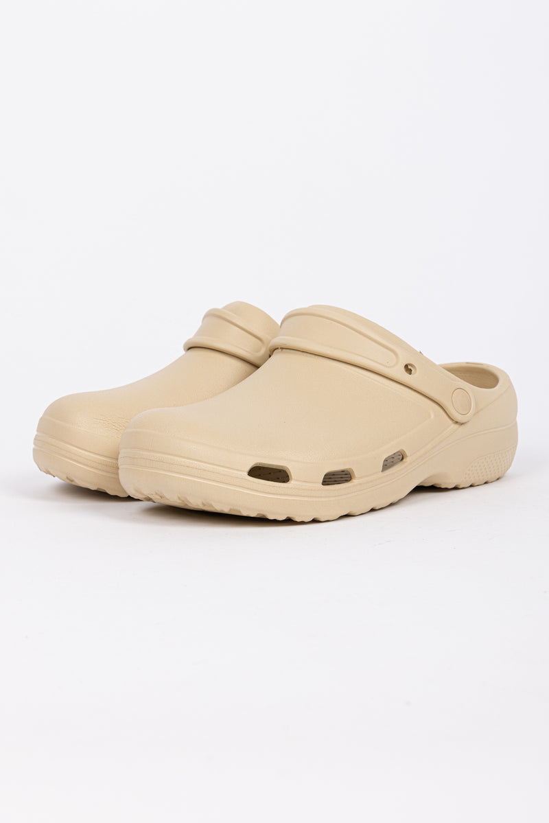 CLOG SANDALS