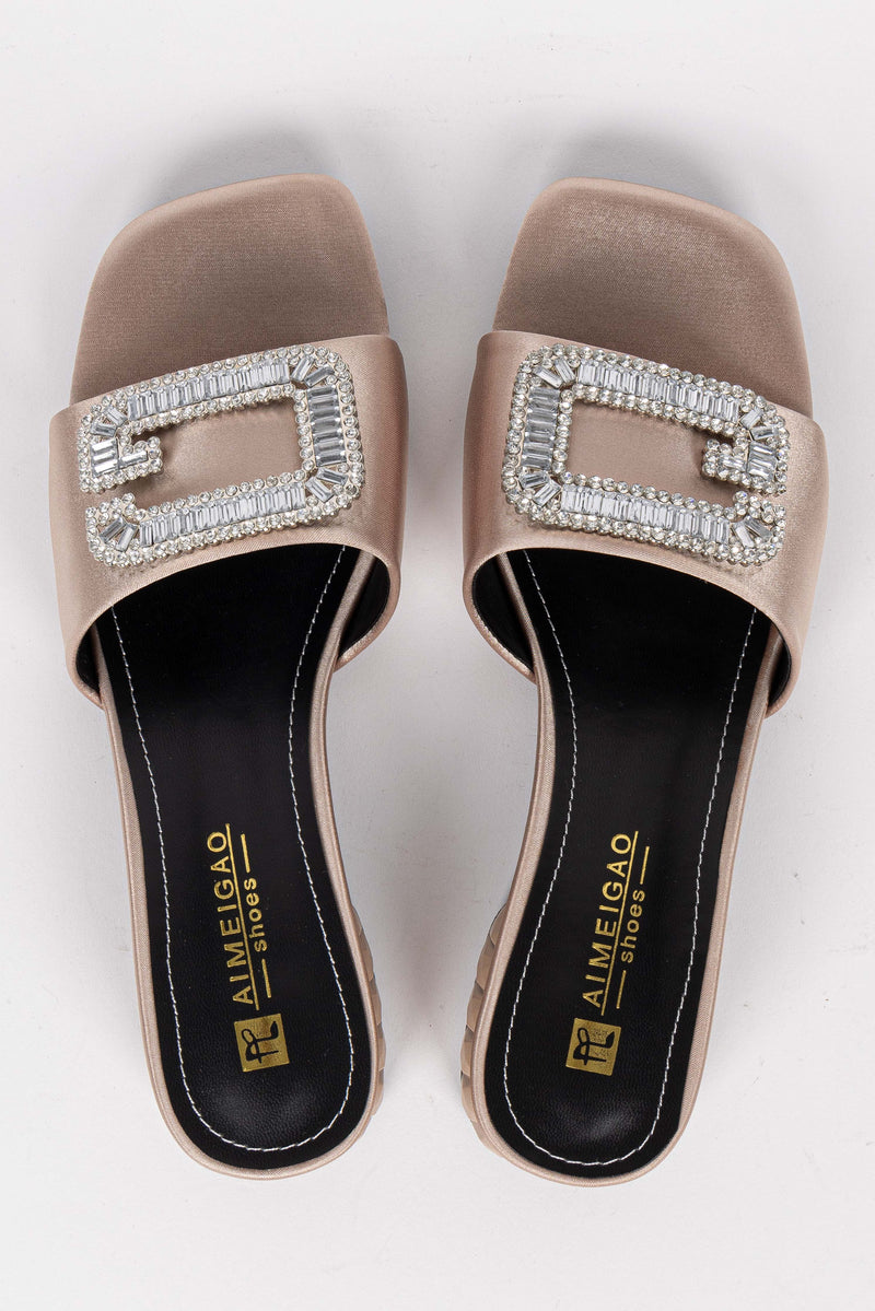 DETAILED HIGH-HEELED SANDALS