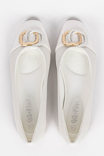 EMBELLISHED FLATS