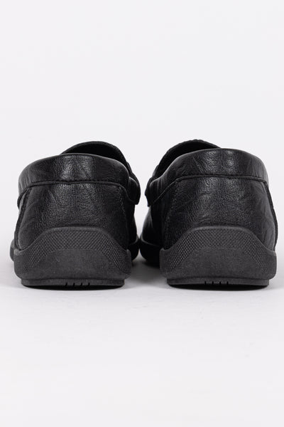 TEXTURED LEATHER SHOES