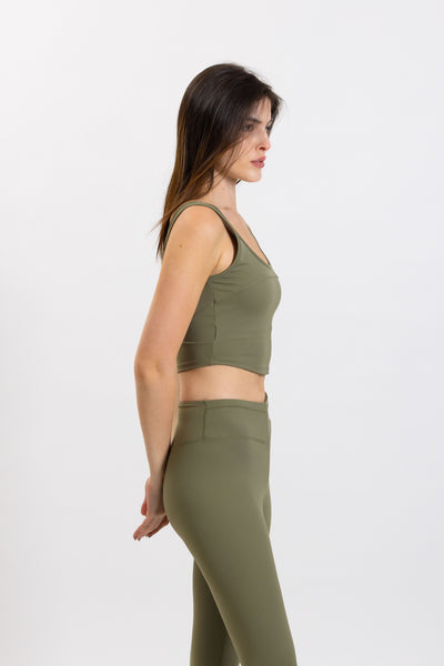 DETAILED SOFT CROP TOP